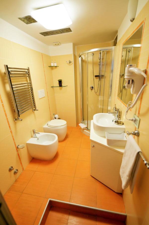 Aparthotel Campo De Fiori Relais à Rome Extérieur photo