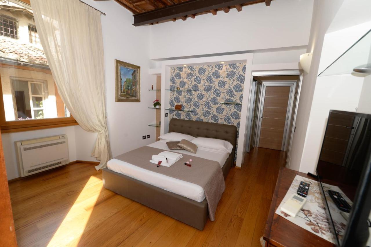Aparthotel Campo De Fiori Relais à Rome Extérieur photo