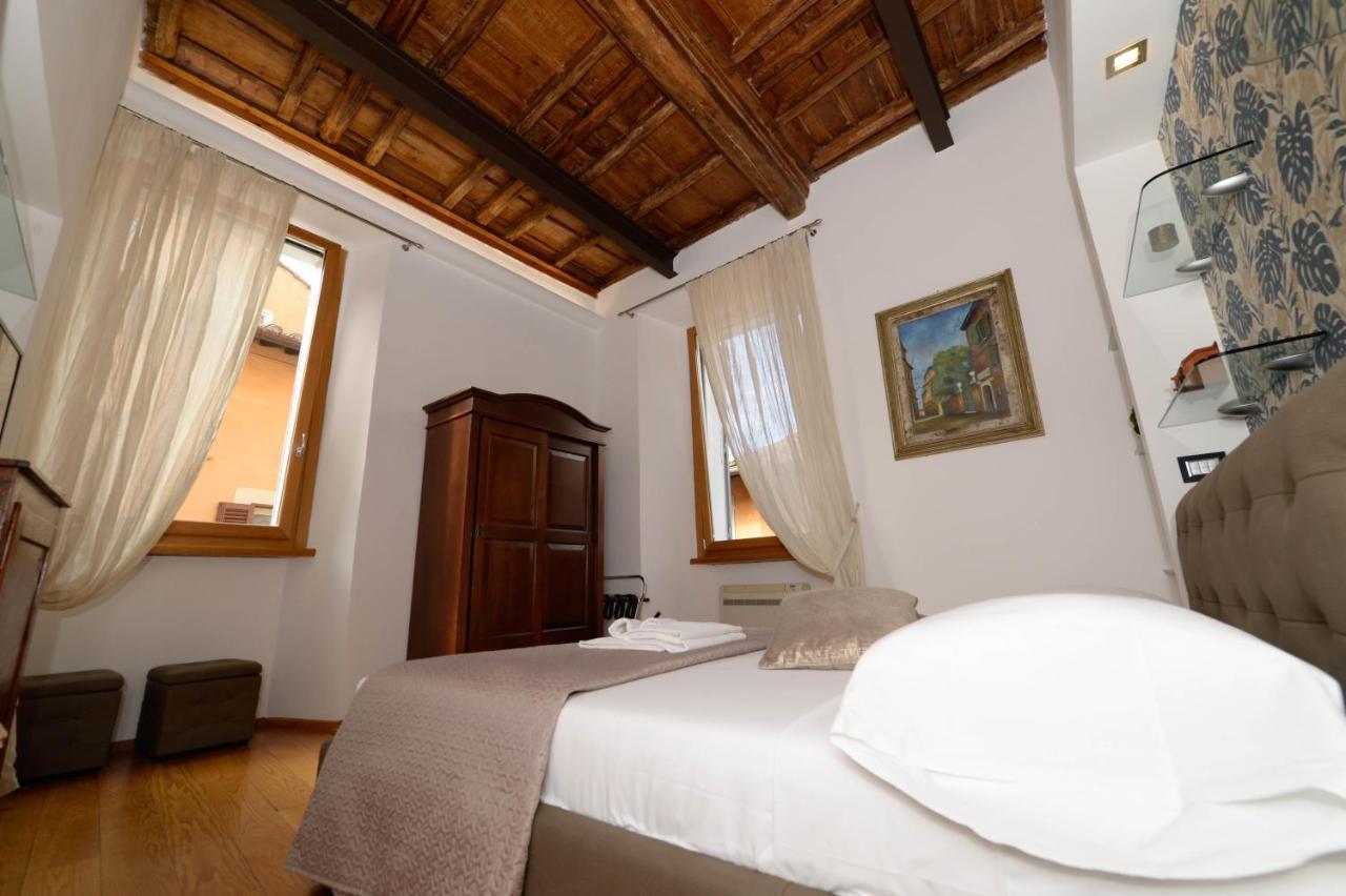 Aparthotel Campo De Fiori Relais à Rome Extérieur photo