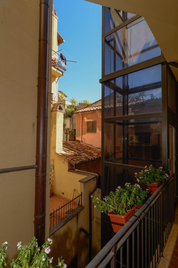 Aparthotel Campo De Fiori Relais à Rome Extérieur photo